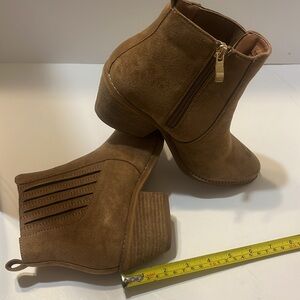 Small boots 🥾 by BOUTIQUE BY CORKYS